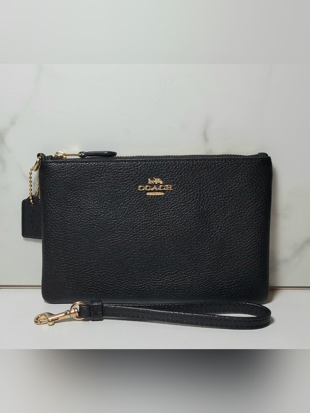 Coach Corner Zip Leather Wristlet Black Size Small NWOT